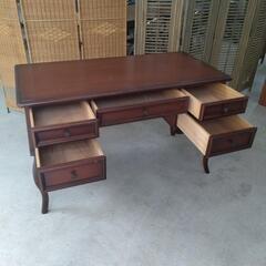 20250425001　家具　机の画像