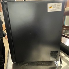 卓上冷凍ショーケース　2022年　-18℃から-30℃まで　LED 前開き　55Lの画像