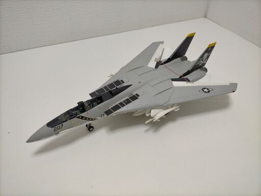 F-14 トムキャット 金属戦闘機モデル完成品 アメリカ海軍VF-84