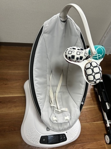 お話し中《値下げ》4momsママルー　電動バンウザー