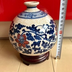 青柄　赤花　一輪挿し　壺　台付