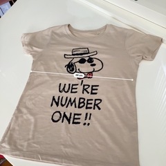 ユニクロ　UNIQLO  Tシャツの画像