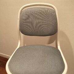 ＩＫＥＡ/イケア ORFJALL/オルフィエル：子ども用デスクチェア ホワイト/ヴィースレ ライトグレーの画像