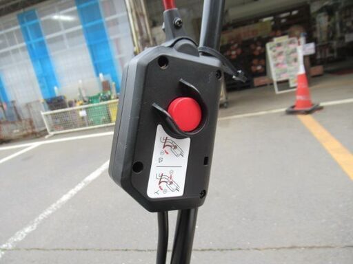 充電式芝刈り機 MLM330D マキタ makita 税込￥22,000-【店頭引取