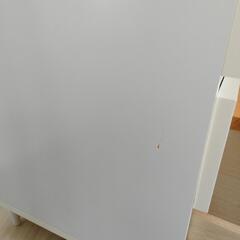 《ただ今商談中です》差し上げます！白いシンプルな整理ダンスの画像
