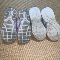 20cmスニーカー2足セットの画像