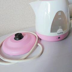 電気ポットの画像