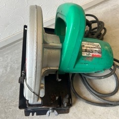 マキタ　丸のこ　丸ノコ ブレーキ付き　M580　丸鋸 まるのこ　切断機　木工用 電動 工具　大工道具 DIYの画像