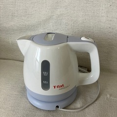【中古】T-fal 電気ケトル 0.8L（T-fal BF805...