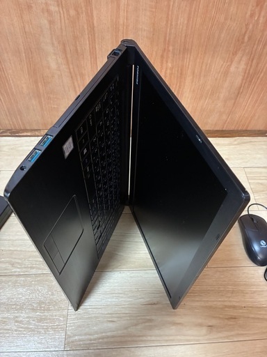 すぐ使える！初心者向けノートPCdynabook B65/M第8世代 Core i3SSD256GB搭載メモリ8GBWin11搭載