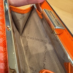 MICHAEL KORS オレンジ 三つ折り財布の画像