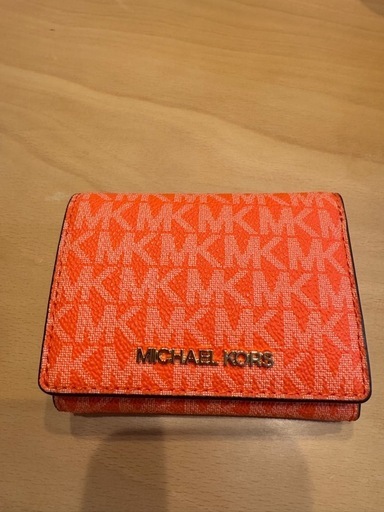 MICHAEL KORS オレンジ 三つ折り財布