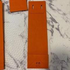 HERMESの紙袋の画像