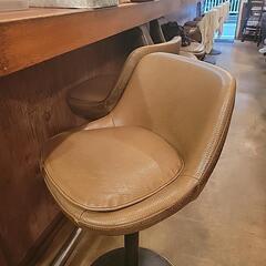 飲食店カウンター用椅子 8脚
