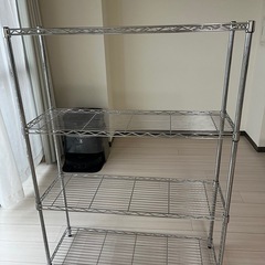 スチールラックの画像