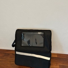 デリバリーバッグ(緩衝材付き)の画像