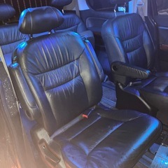 エリシオンプレステージ2.4 4wd 黒革の画像