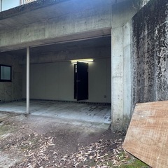 豊田市　深見町　半地下RC倉庫