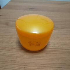 Tupperware　小物入れ