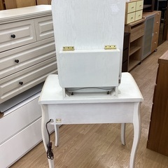 【トレファクマーケット久喜店】3面ドレッサーの画像