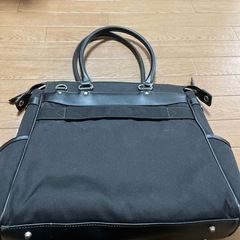 鞄ピースオブケイクの画像
