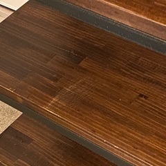 カッコいいインテリアに！無垢板×アイアンシェルフの画像