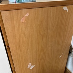 木製チェストの画像
