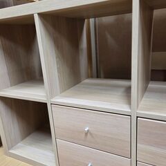 ジモティ割有り‼️【D492】本棚 ※引き出し欠品 の画像