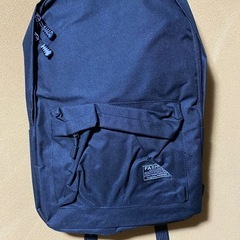 服、バッグ、靴の画像