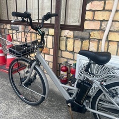 美品✨ ブリヂストン電動自転車、バッテリーB200 (さかち