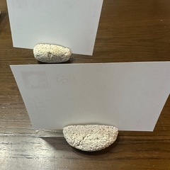 【お取引者決定ꕤ︎︎·͜·】手作りのポストカードスタンド2個セットの画像