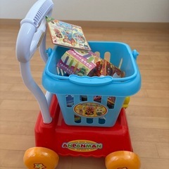 アンパンマン いっしょにおかいもの♪ショッピングカートの画像
