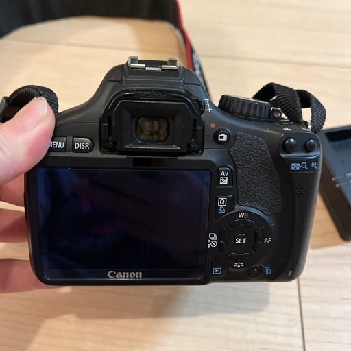 ミラーレス一眼カメラ「EOS R7」18-150 IS STM レンズキット