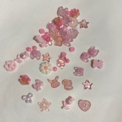 ネイルパーツピンク系の画像