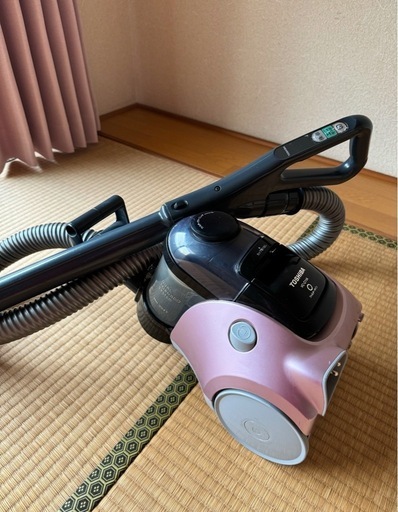 TOSHIBA VC-C11A ピンク キャニスター掃除機 (エミ) 千代県庁口 TOSHIBA VC-C11A ピンク キャニスター掃除機 (エミ) 千代県庁口
