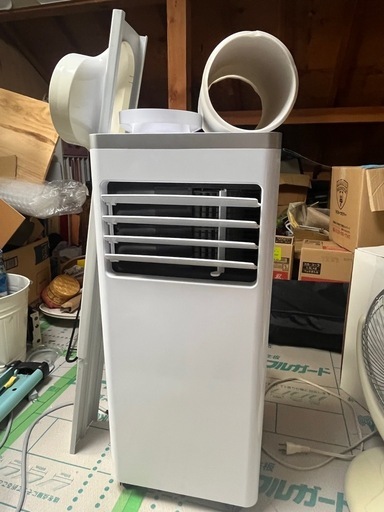 スポットエアコン 
maxzen JCF-MX603 2023年製