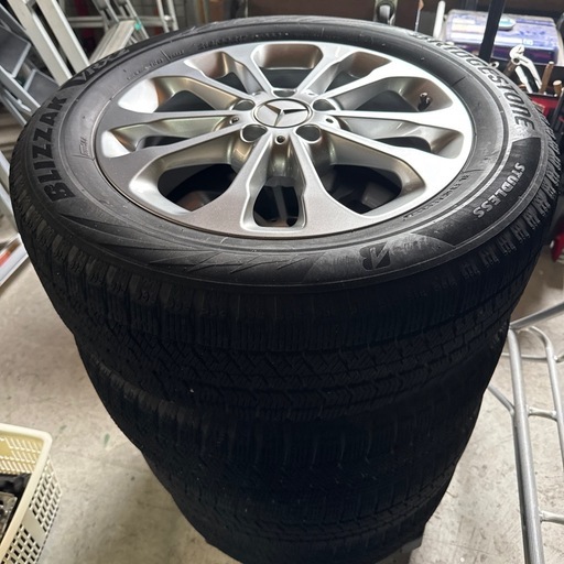 ベンツ純正ホイール17インチ