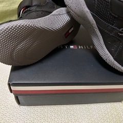 TOMMY HILFIGER ベビーシューズ 未使用　トレイルストラップ　17cmの画像