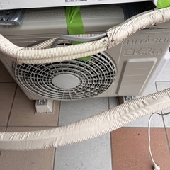 HITACHI しろくまくん　ルームエアコン 2021年製　RAS-F22J リモコン付き　6畳の画像