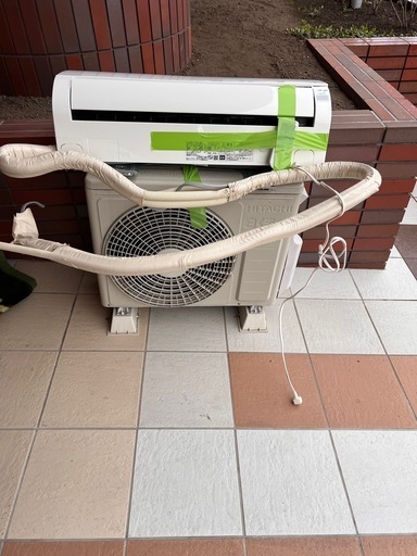 HITACHI しろくまくん　ルームエアコン 2021年製　RAS-F22J リモコン付き　6畳