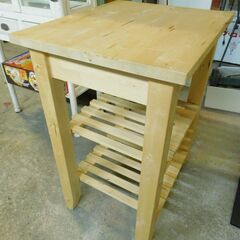 IKEA BEKVAM ベクヴェーム キッチンワゴン バーチ材 作業台の画像