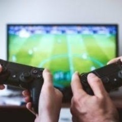 呑んでゲームしてストレス発散して！今週も頑張りましょ！！