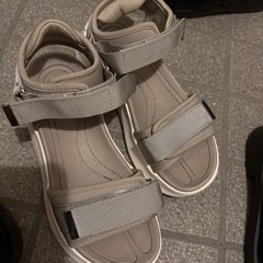 サンダル