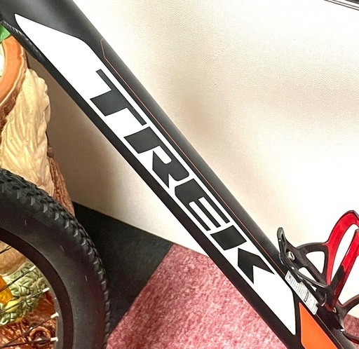 高級ブランドのTREK 矢張り他社を寄せ付けないTREKのマウンテン