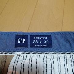 【美品】GAP スキニーフィット ベージュショートパンツ 28x30の画像