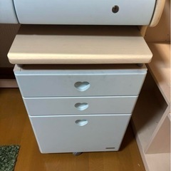 コイズミ学習机　　　の画像