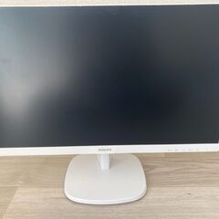 24インチPCディスプレイ + モニターアームの画像