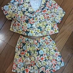60〜70サイズ★花柄セットアップ