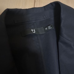 ユニクロ UNIQLO　レディース　ジャケット 紺色 丈長めの画像