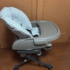 コンビ ネムリラ FF キャンディベージュ 手動 ハイローチェアの画像